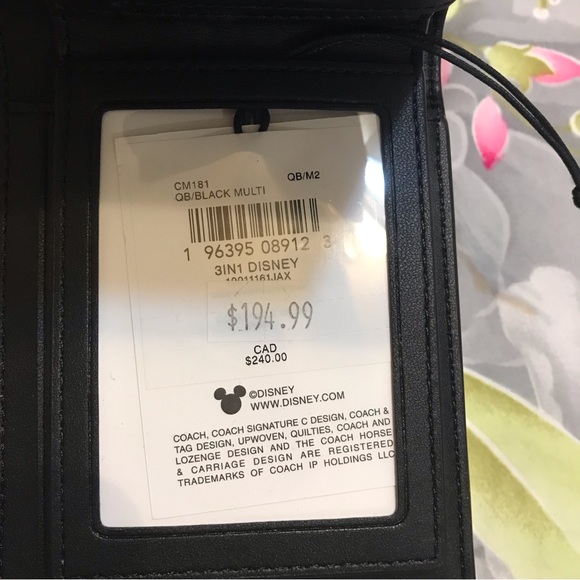 🐭Coach Disney X Coach 3 In 1 Wallet With Holiday Print - Picture 10 of 10